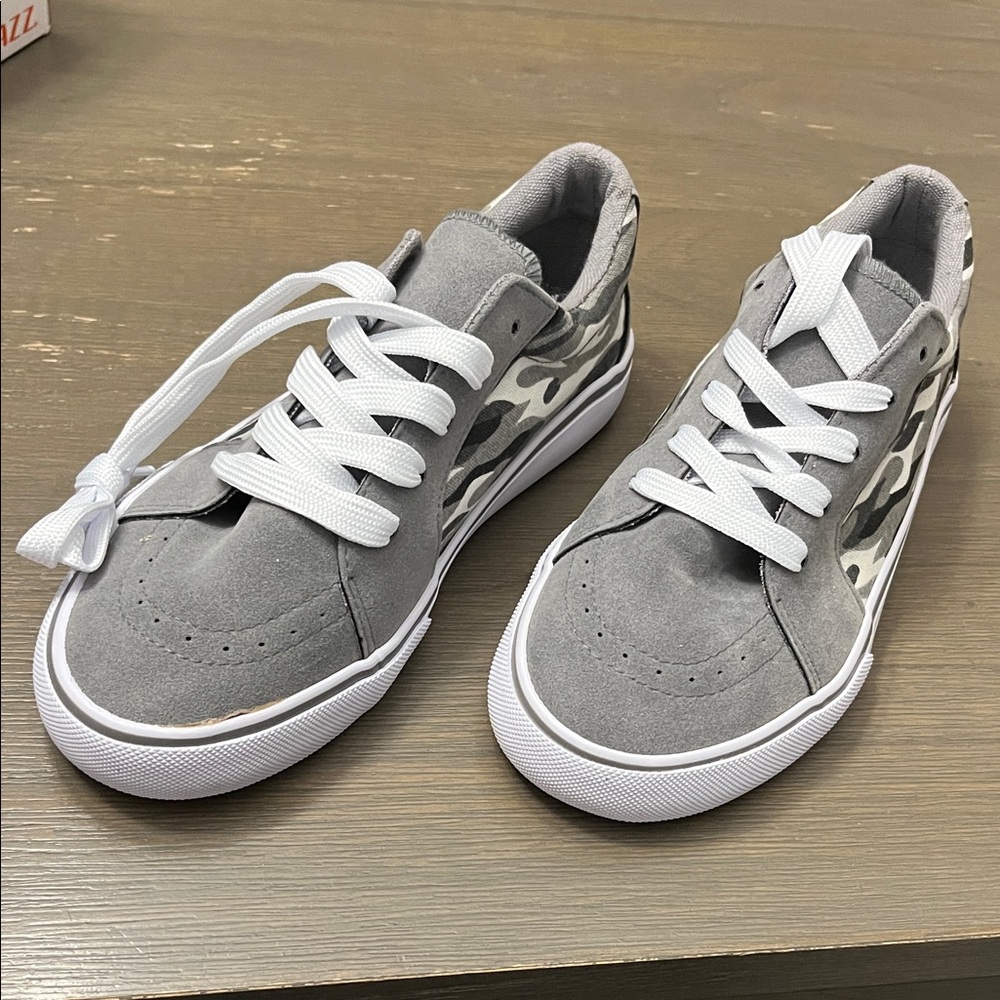 NWOT! Gray and White Camouflage Sneakers. Various sizes